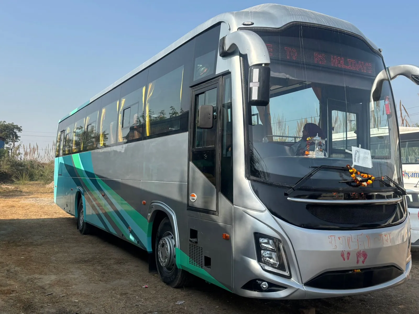 Rent 40 seater luxury bus.